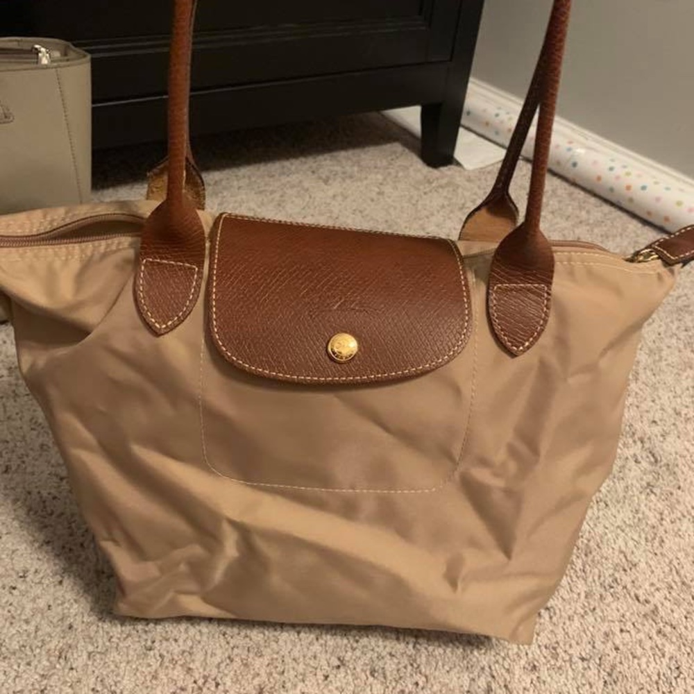 Authentic long champ